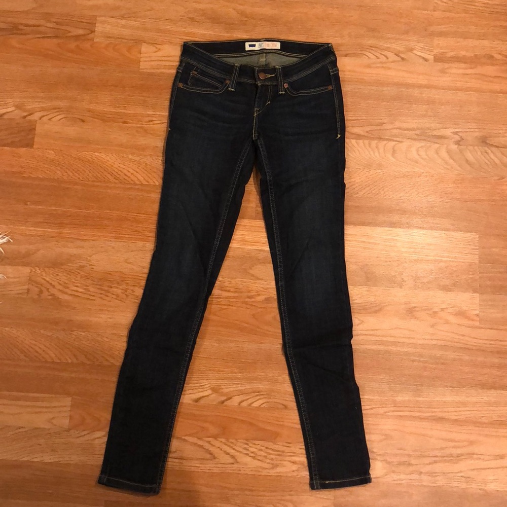 Levi’s denim curve blue jeans!